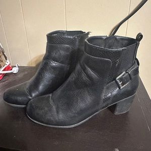Women’s high heel ankle boots size 10